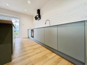 Photo 15- click for photo gallery